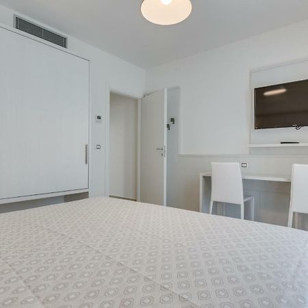 Apartaments Suites Ambassador Caorle Ngoại thất bức ảnh
