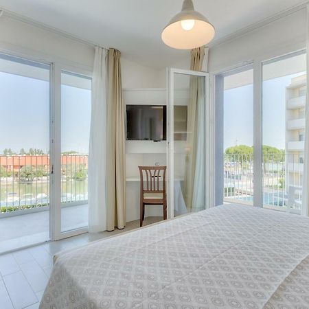 Apartaments Suites Ambassador Caorle Ngoại thất bức ảnh