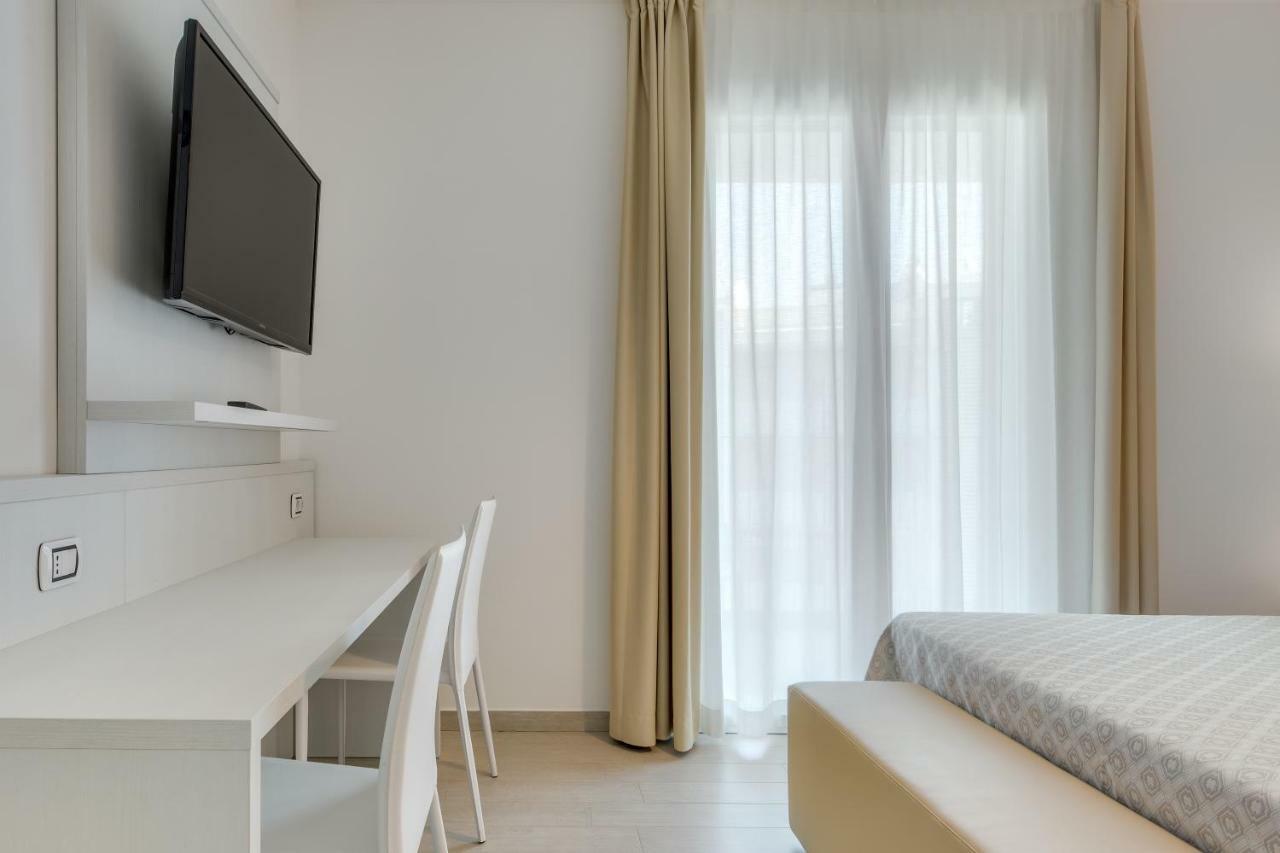 Apartaments Suites Ambassador Caorle Ngoại thất bức ảnh