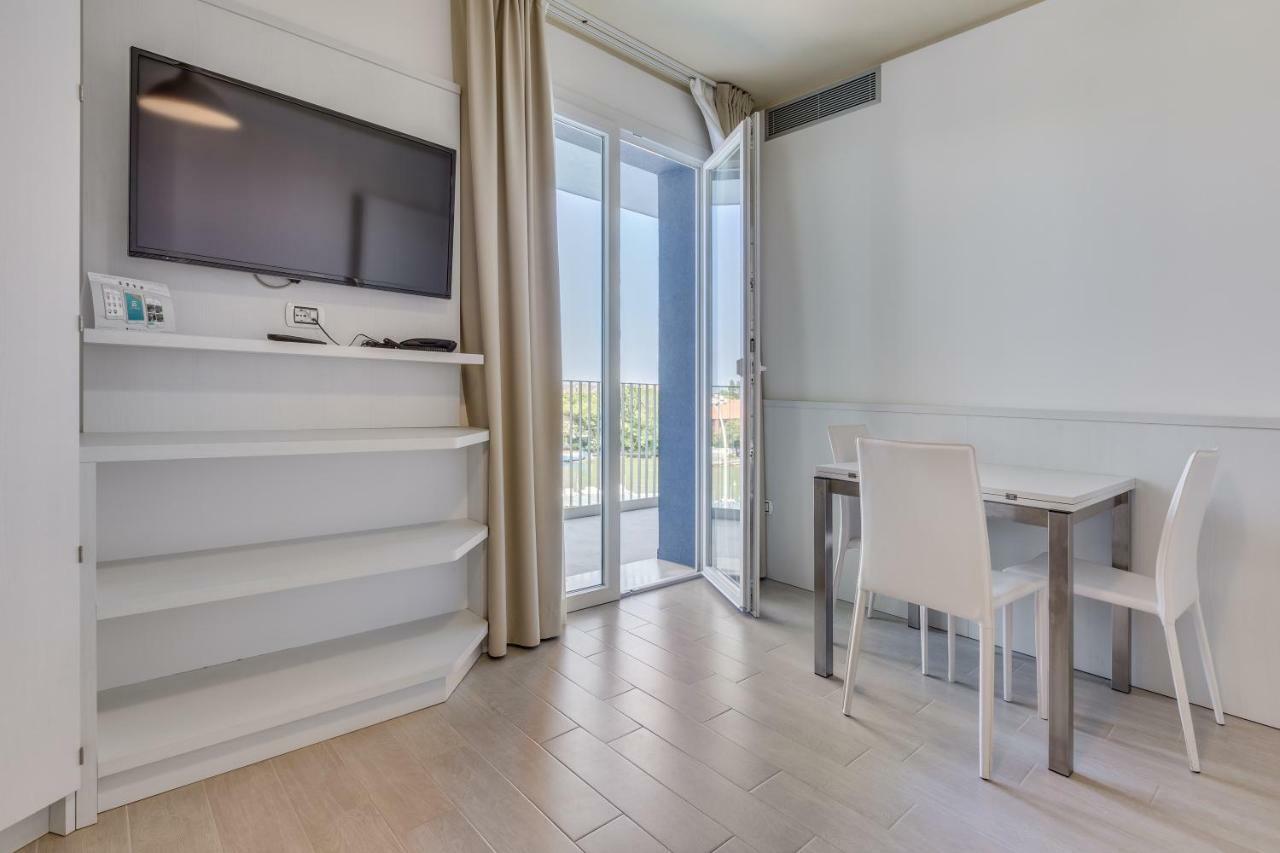 Apartaments Suites Ambassador Caorle Ngoại thất bức ảnh