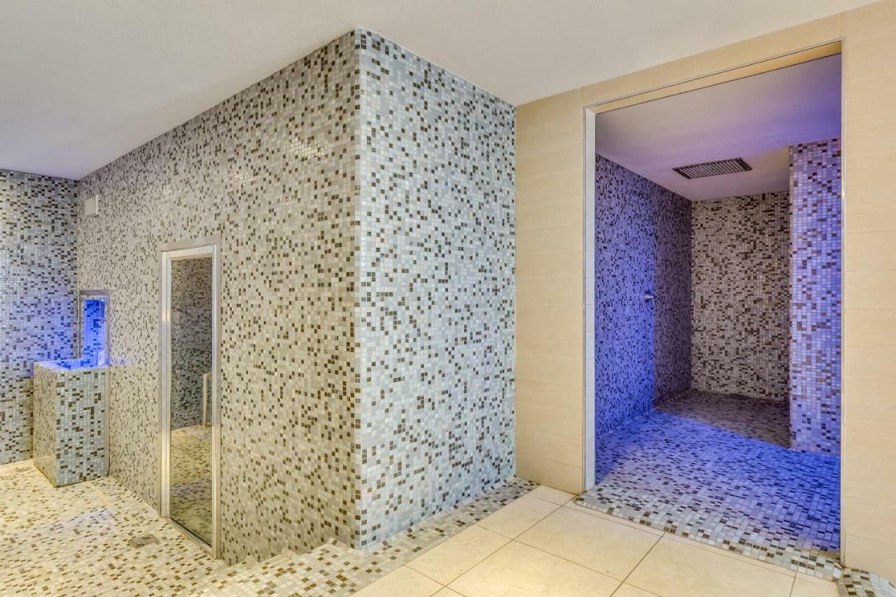 Apartaments Suites Ambassador Caorle Ngoại thất bức ảnh